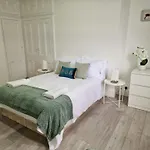 Spacious 4 Bedroom apartment in amazing location