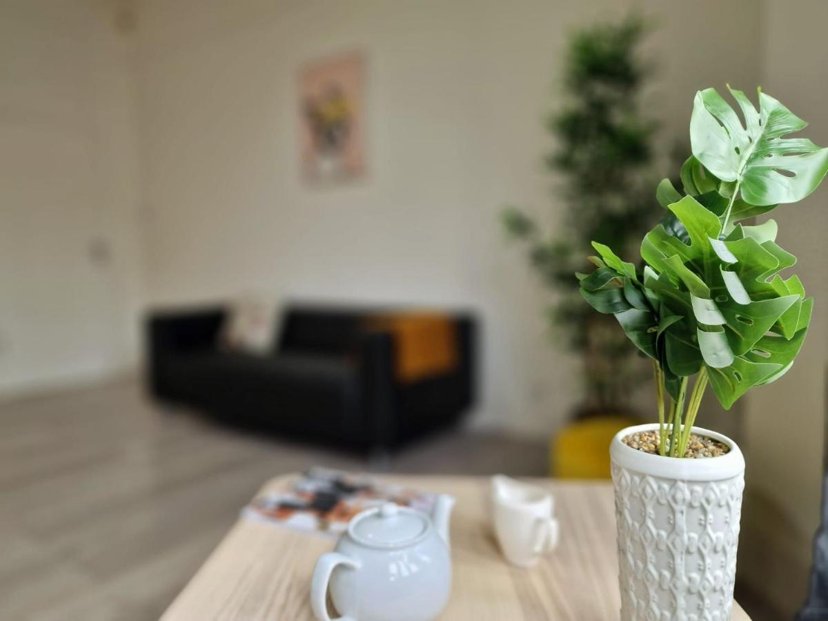 Spacious 4 Bedroom In Amazing Location Londra