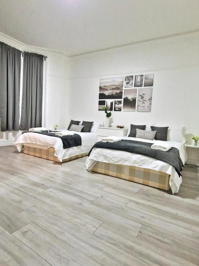 Spacious 4 Bedroom In Amazing Location Appartamento *